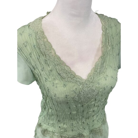 Sunny Taylor Petal Pastel Green Lace Trim Smocked Floral Peasant Top Size M - Picture 5 of 10